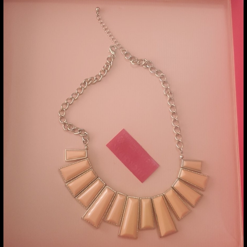 Necklace - Picture 3 of 4